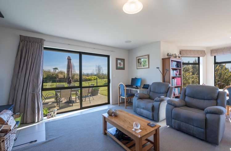 4 Moneymore Place Wakefield_18