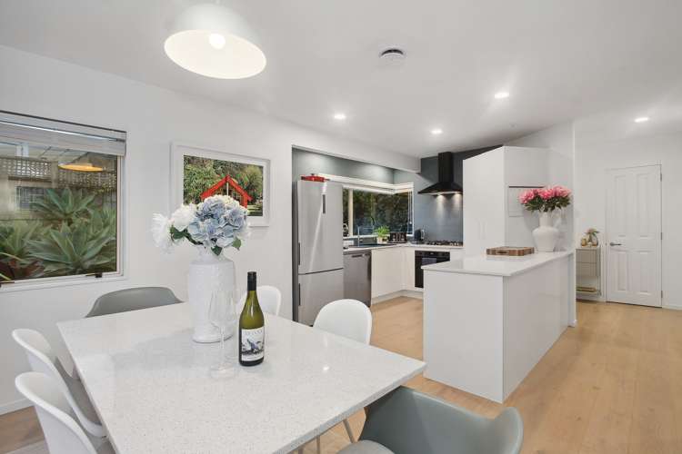 20a Thomas Avenue Te Atatu Peninsula_5