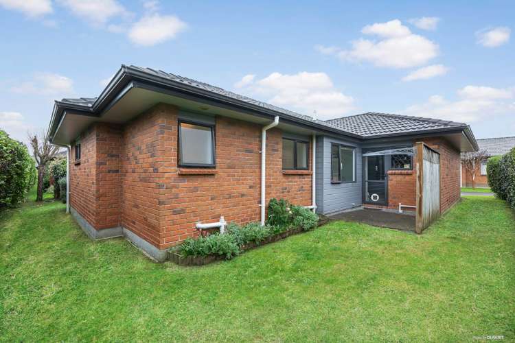 14/1 Piriti Drive Te Atatu Peninsula_8