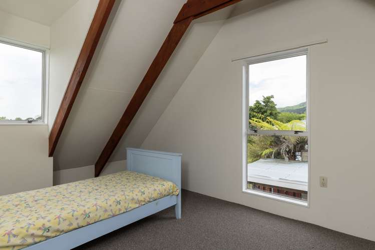 7  &  7A Stirling Street Te Aroha_26