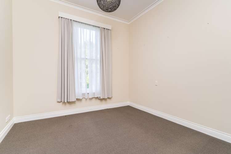 17 Dunedin-Waitati Road Dalmore_14