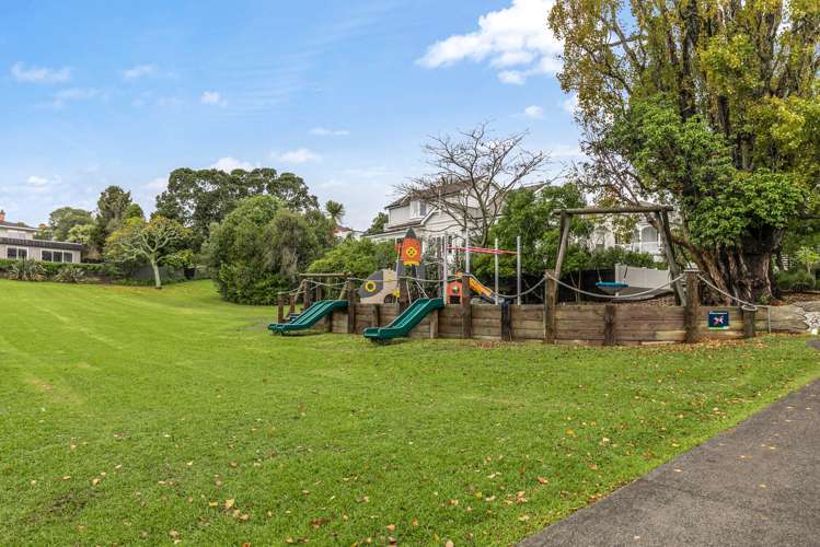 2/2 Salisbury Street Herne Bay_11