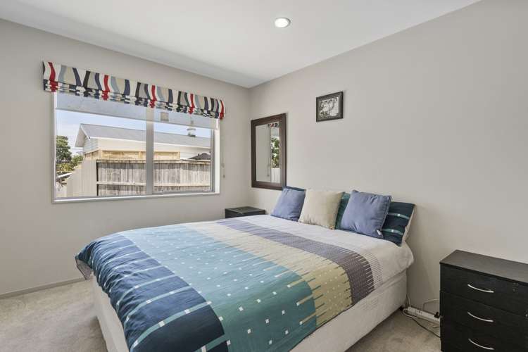 2/53 Hutchinson Avenue New Lynn_12