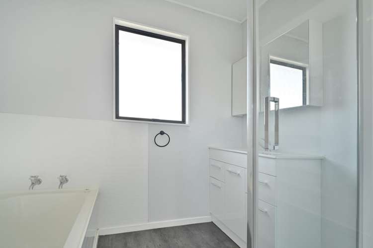 3/800 Lane Street Mahora_6