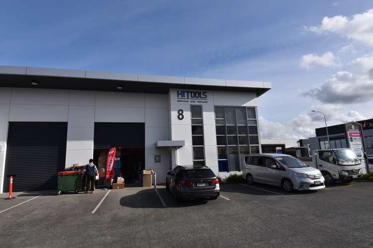 8/6 Workspace Drive Hobsonville_1