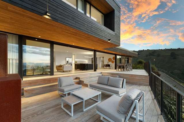 Elevated Luxury with Endless Vistas