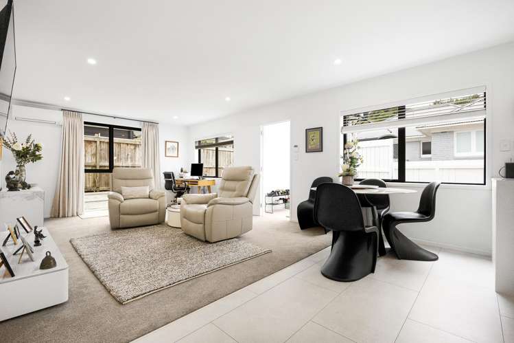 2/58 Hillcrest Avenue_2