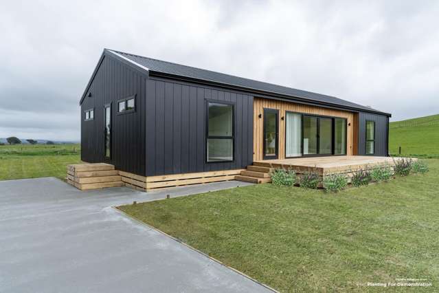 Brand new living with country charm in Papatawa