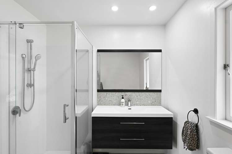 50 Storey Avenue Forest Lake_16