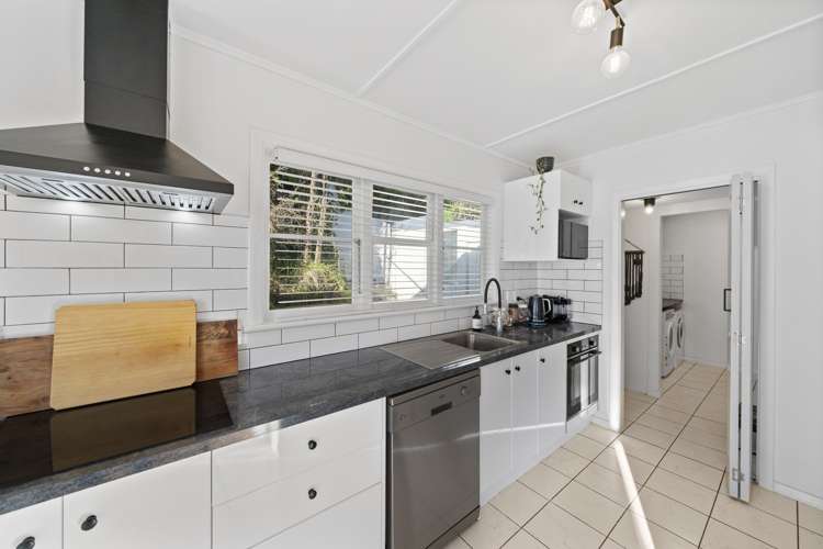 61 Petrie Street Wainuiomata_7