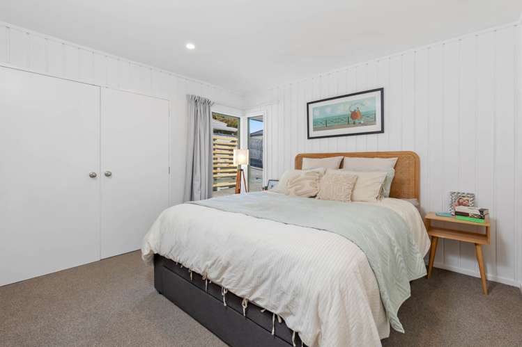 2/65 Charlotte Street Stanmore Bay_13