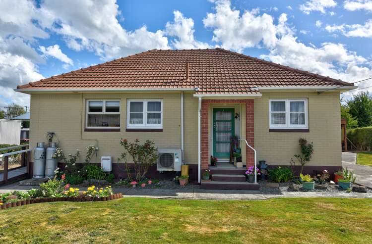 2 Churchill Avenue Gore_6