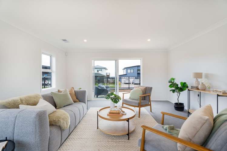 83 Queen Charlotte Drive Aotea_10