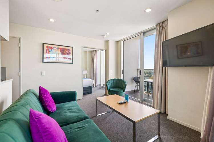 908/17 Amersham Way Manukau_6