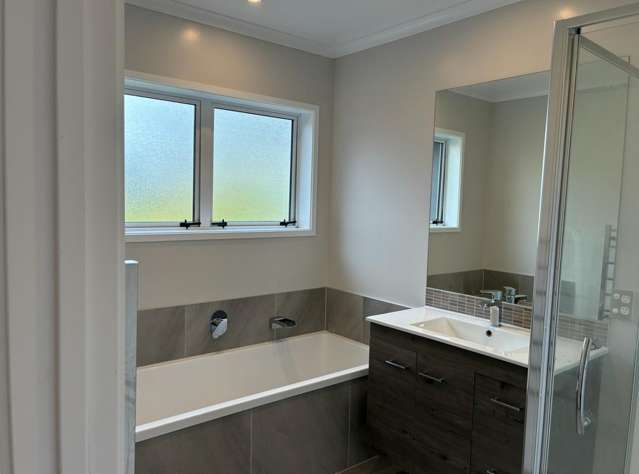 19 Bonair Crescent Millwater_4