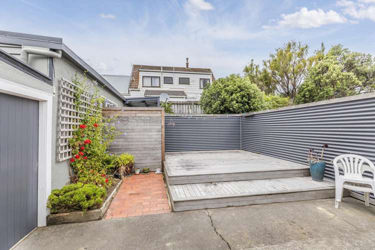 101 Apu Crescent Lyall Bay_8