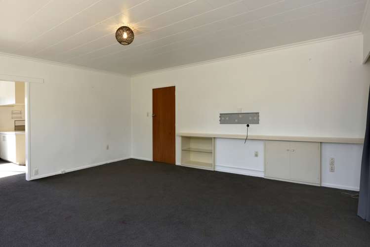 16 Kipling Crescent Stoke_18