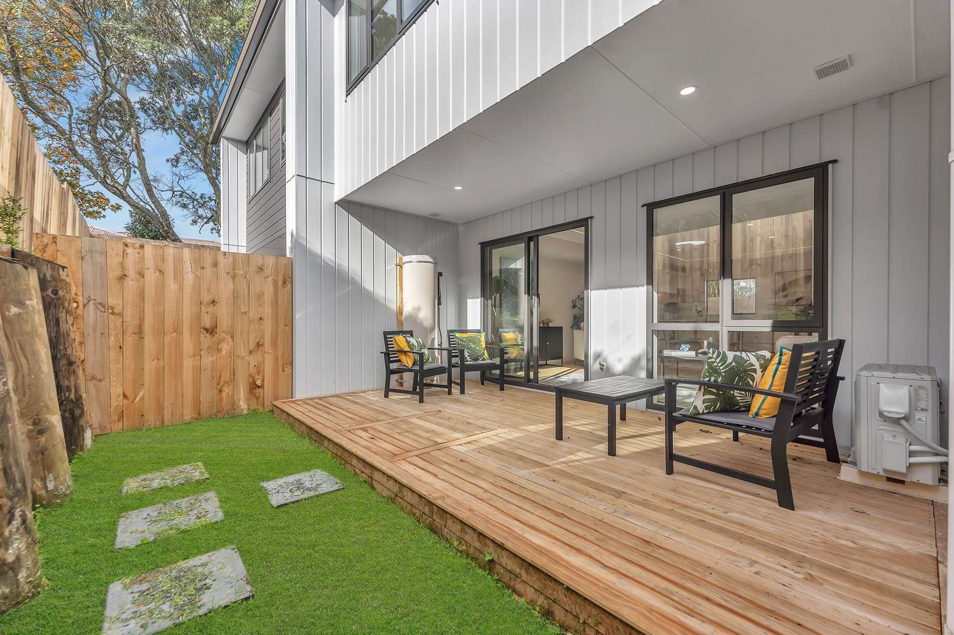 20C & 20D Bentleigh Ave New Windsor_0