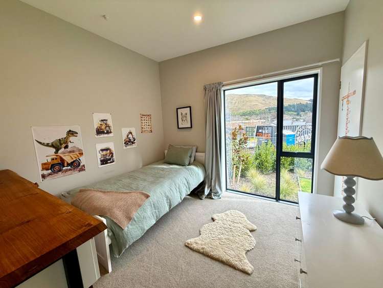  13 Matuku Lane Heathcote Valley_15