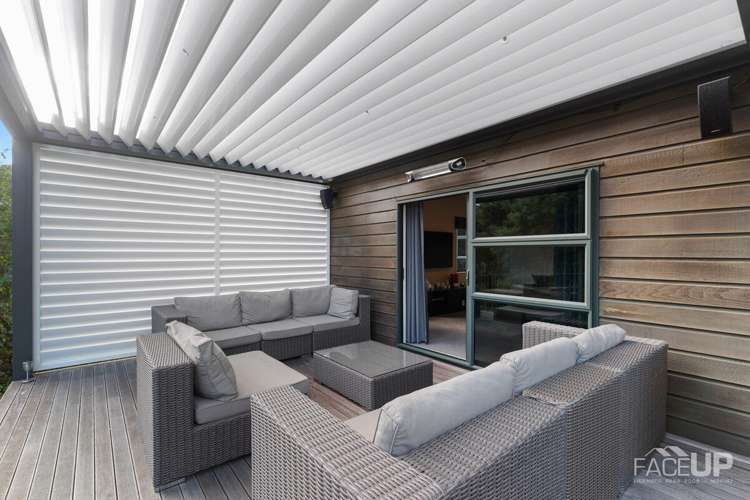 18 Rosetti Rise West Harbour_21