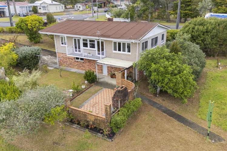 551-561 West Coast Road Oratia_5