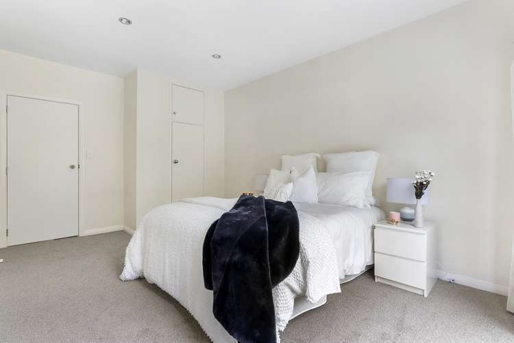 36a Clayburn Road Glen Eden_17