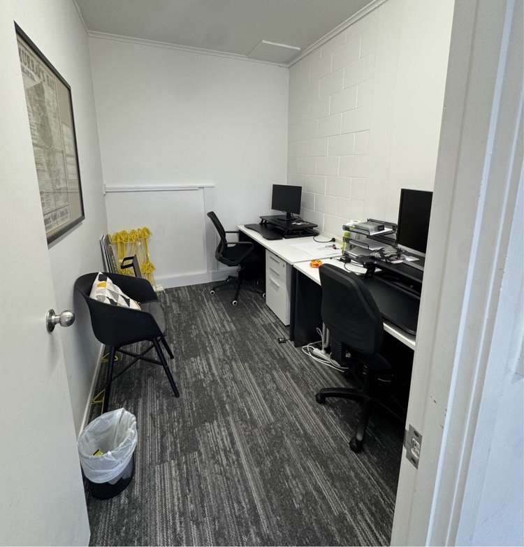 Unit B/358 Beach Road Mairangi Bay_5