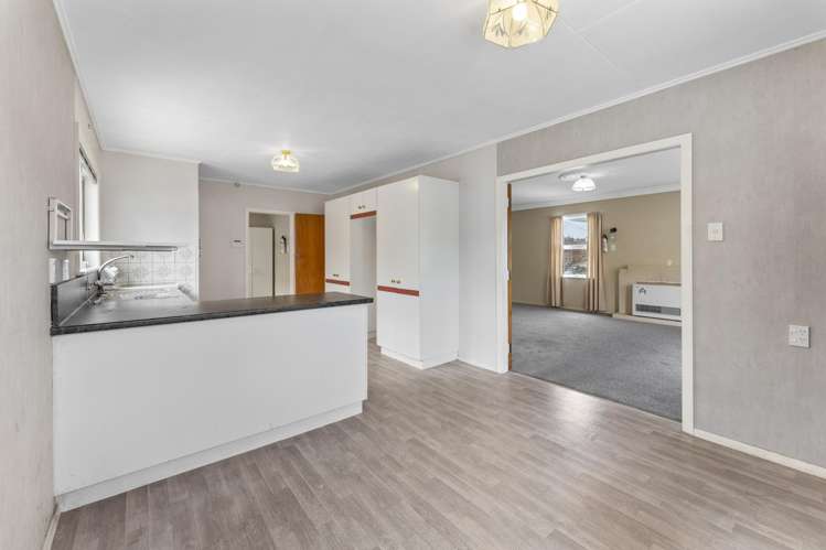 5 Kim Street Wainuiomata_3