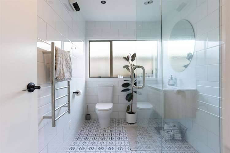 1/45 Unsworth Drive Unsworth Heights_16