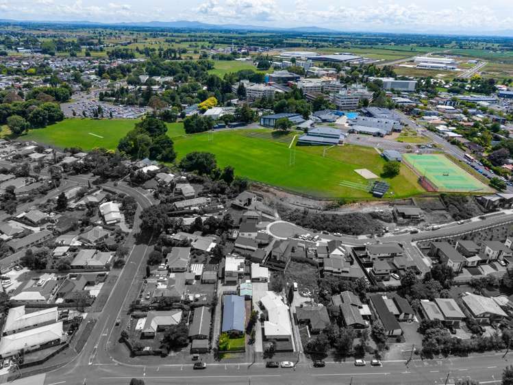 33 Edinburgh Road Hillcrest_16