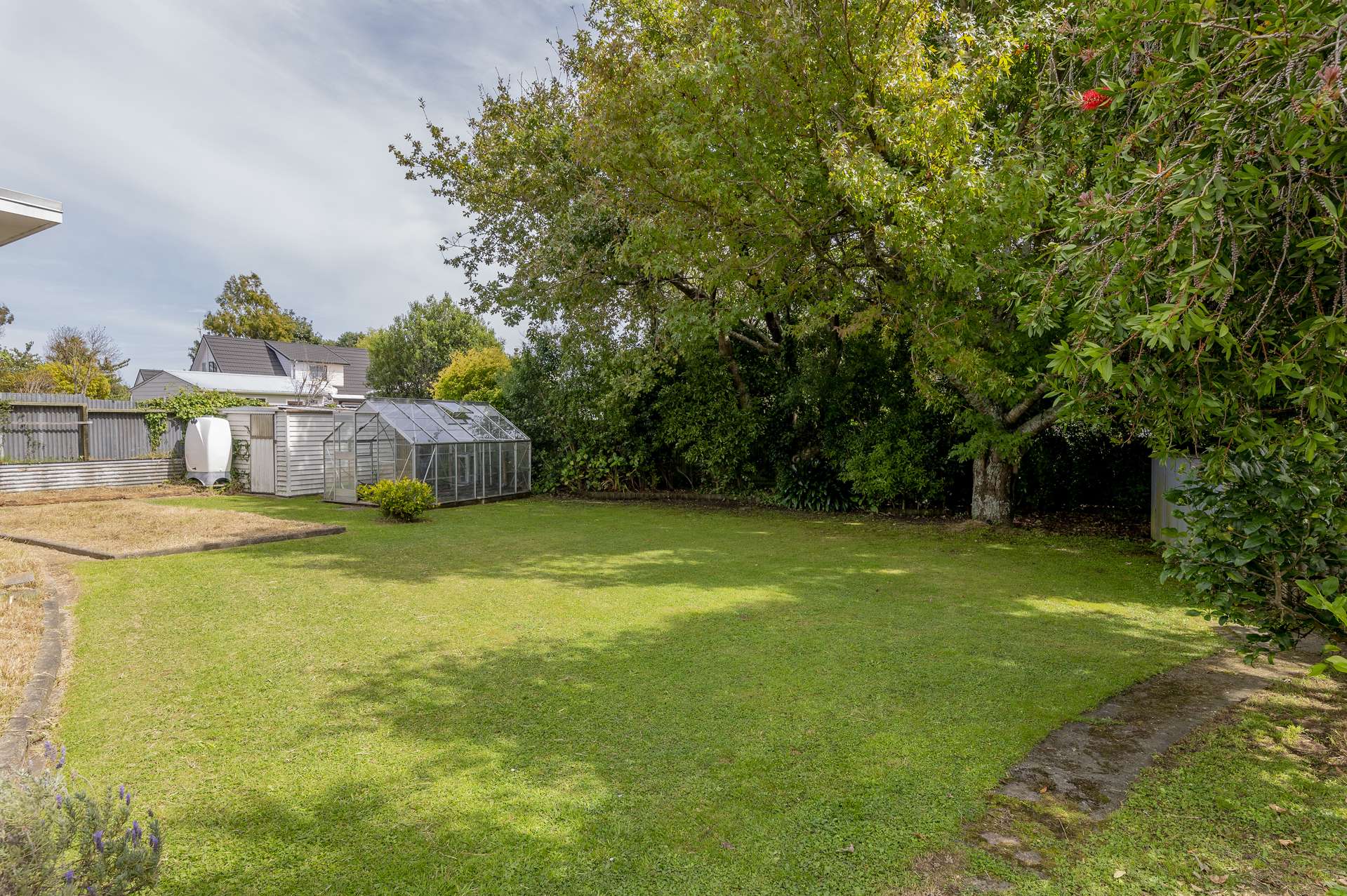13 Awatea Avenue Paraparaumu_0