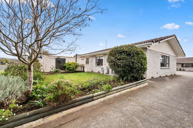 39 Robertson Street Glenholme_3