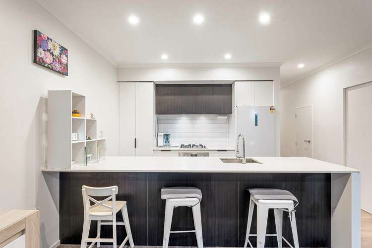 6 Shortfin Place Flat Bush_6