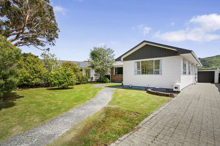 35 Berkeley Road Wainuiomata_16