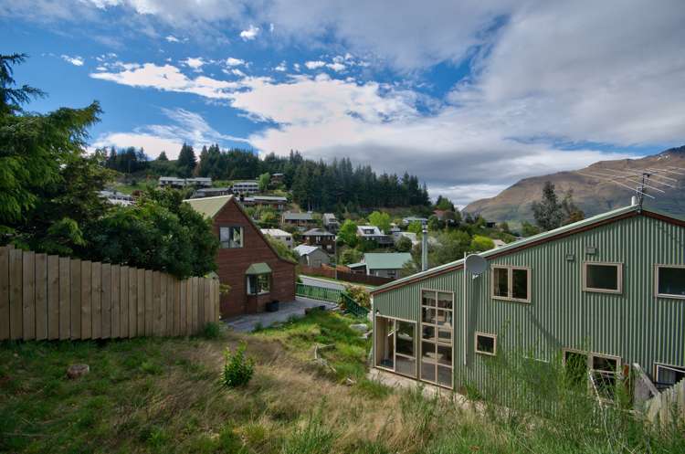 35b Watts Road Fernhill/Sunshine Bay_17