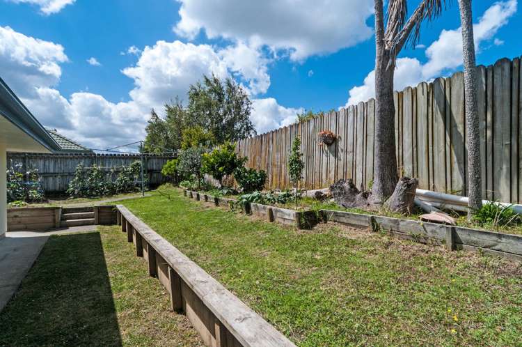 18 Walter Little Way Flat Bush_6