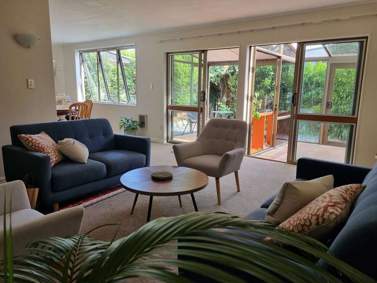 2/237 Rutherford Street Nelson South_0