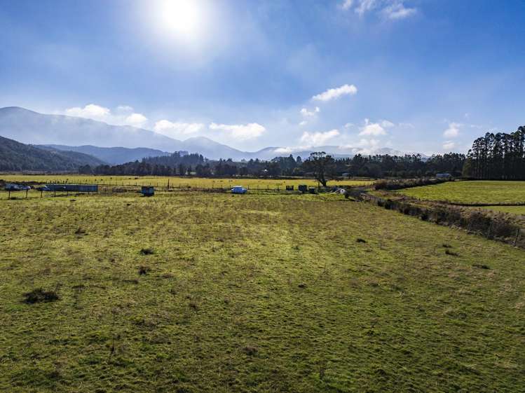 183 Rampaddock Road View Hill_11