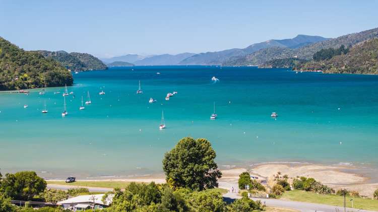 1 Okiwa Place Anakiwa and Surrounds_9