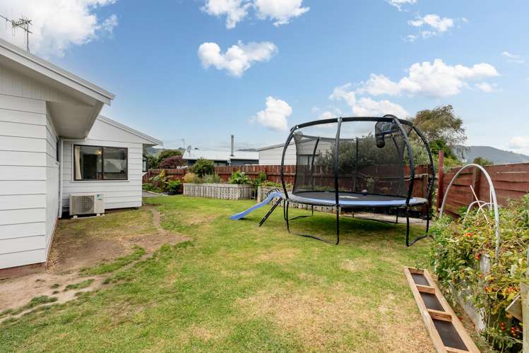 11 Spackman Crescent Paraparaumu_6