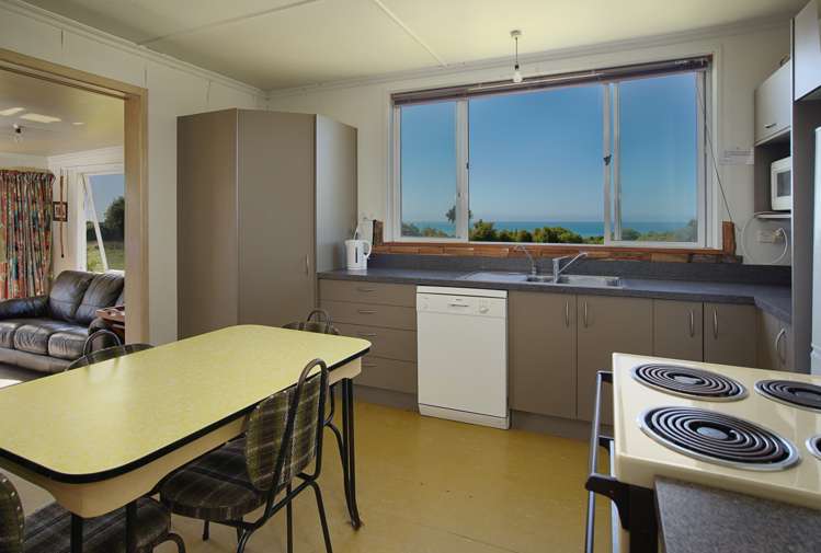 33 Manuka Bay Road Domett_7