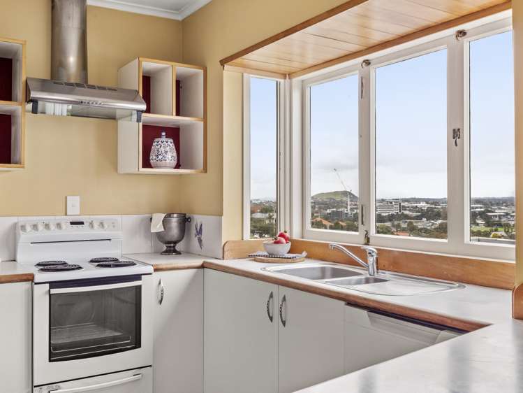 51 Ngatiawa Street One Tree Hill_11