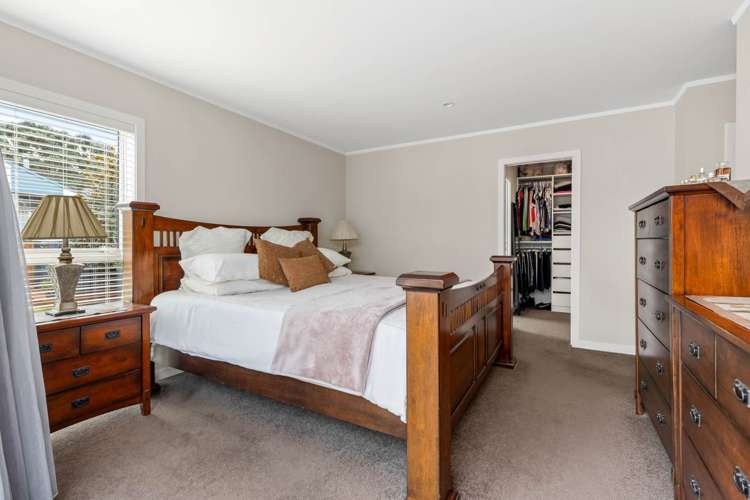 53 Arkles Strand Arkles Bay_14