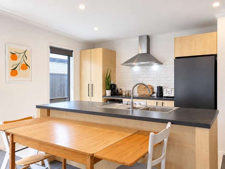 34 Trewern Avenue Chartwell_6
