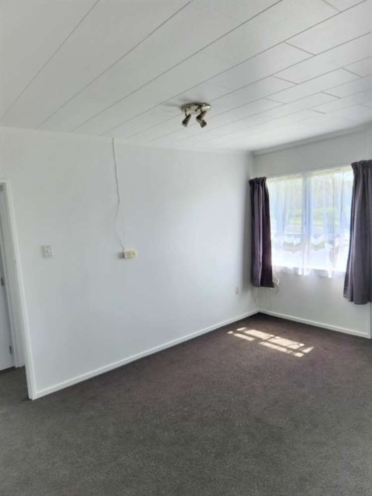4/235 Old Farm Road 1076_4