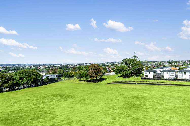 501/12 Barrack Road Mt Wellington_6