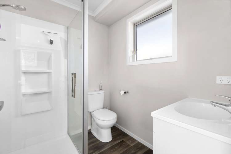 35 Sherwin Avenue Albert Town_10