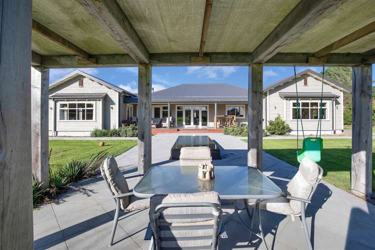 562 No 10 Road Swannanoa_6