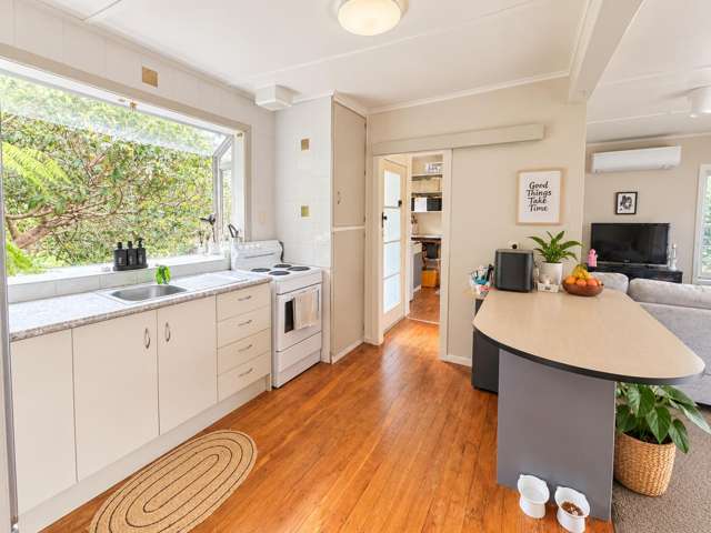 1/37 Rimu Road Stanmore Bay_3