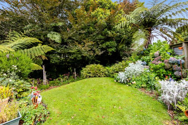 3 High Road Hawera_29